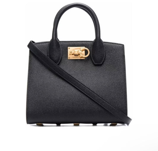 Salvatore Ferragamo Women's Bags Shoulder Bag Black Noos.